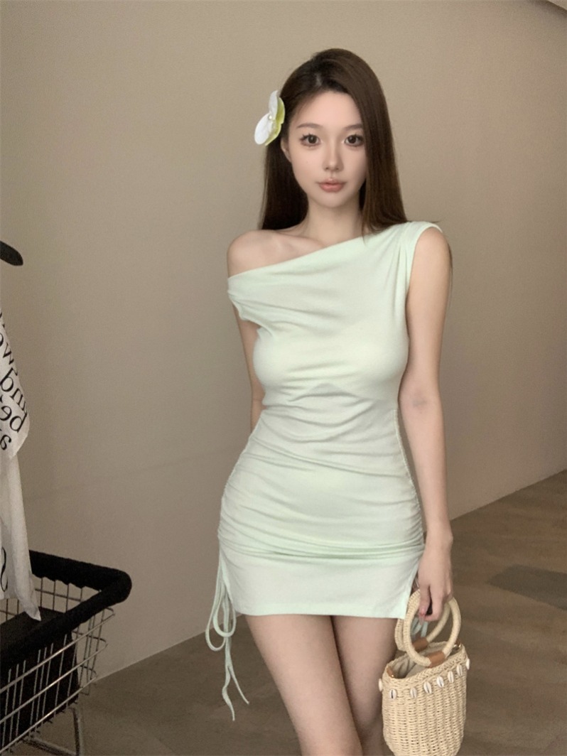 FA28542# 性感纯欲绝美一字肩连衣裙女夏季褶皱修身显瘦包臀短裙 服裝批發女裝批發服飾貨源