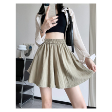 批发满天星 已出货 冰丝皱面料 高腰阔腿休闲外穿薄款<b class='q'>短裤</b>显瘦