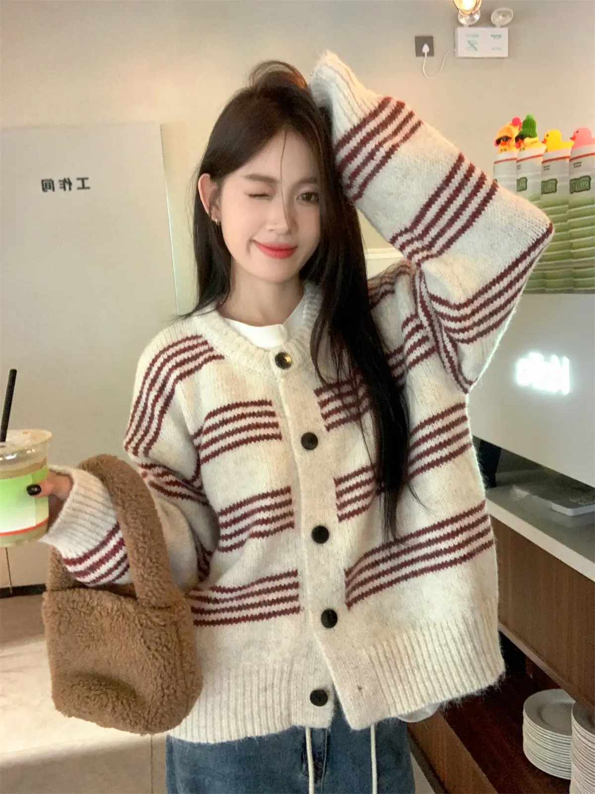 레트로 배색 스트라이프 울 가디건 상세 이미지 1