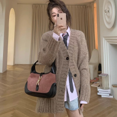 批发学院风软糯针织毛衣外套女秋冬季慵懒风复古宽松<b class='q'>长袖</b><b class='q'>开衫</b>上衣<b class='q'>外</b><b class='q'>搭</b>