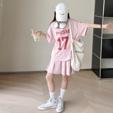 批发230克纯棉双纱<b class='q'>女</b><b class='q'>童</b><b class='q'>夏季</b><b class='q'>短袖</b><b class='q'>套装</b>2026新款休闲中<b class='q'>大</b><b class='q'>童</b>多巴胺两件套