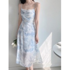批发现有货  韩国chic法式初恋设计感晕染<b class='q'>碎花</b><b class='q'>吊带裙</b>雪纺小清新连衣裙