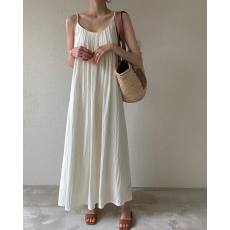 批发韩国<b class='q'>东大门</b>气质时尚吊带<b class='q'>连衣裙</b>气质简约垂感显瘦褶皱长裙