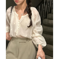 批发有货 <b class='q'>韩国</b>chic早秋气质甜美花朵刺绣长袖防晒衬衫女宽松上衣