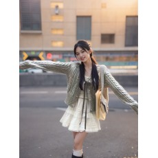 批发灰色针织开衫女吊带背心早春套装白色蛋糕裙A字裙可盐可甜三件套