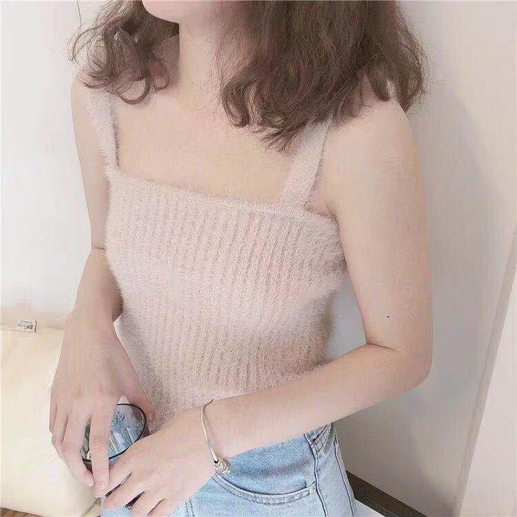새로운 인터넷 유명인 부드러운 바람 만나는 인사이드 가져 가라. 모방 토끼털 부드럽다 편안함 니트 캐미솔