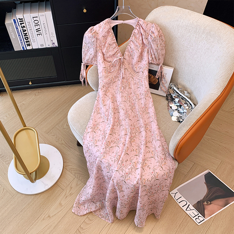 PF17100# 法式甜美粉色碎花V领连衣裙女夏季2024新款御姐温柔风气质长裙子女裝貨源服裝批發