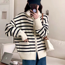 批发秋冬新款女韩版宽松时尚polo领<b class='q'>条纹</b>羊毛开<b class='q'>衫</b>百搭保暖拉链毛衣外套