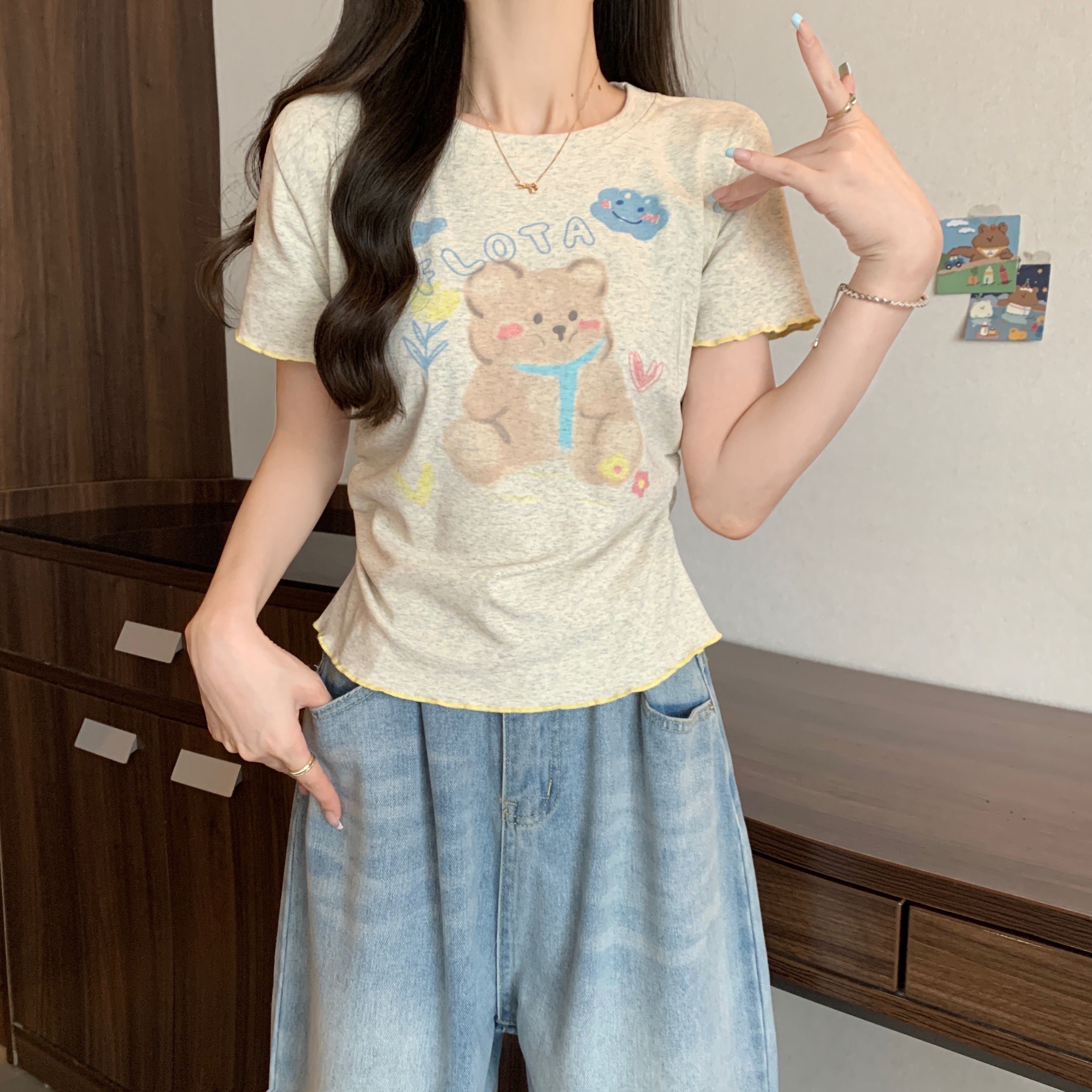 PF16644# 大码女装胖mm拼色花边正肩短袖T恤女设计感上衣女裝貨源服裝批發