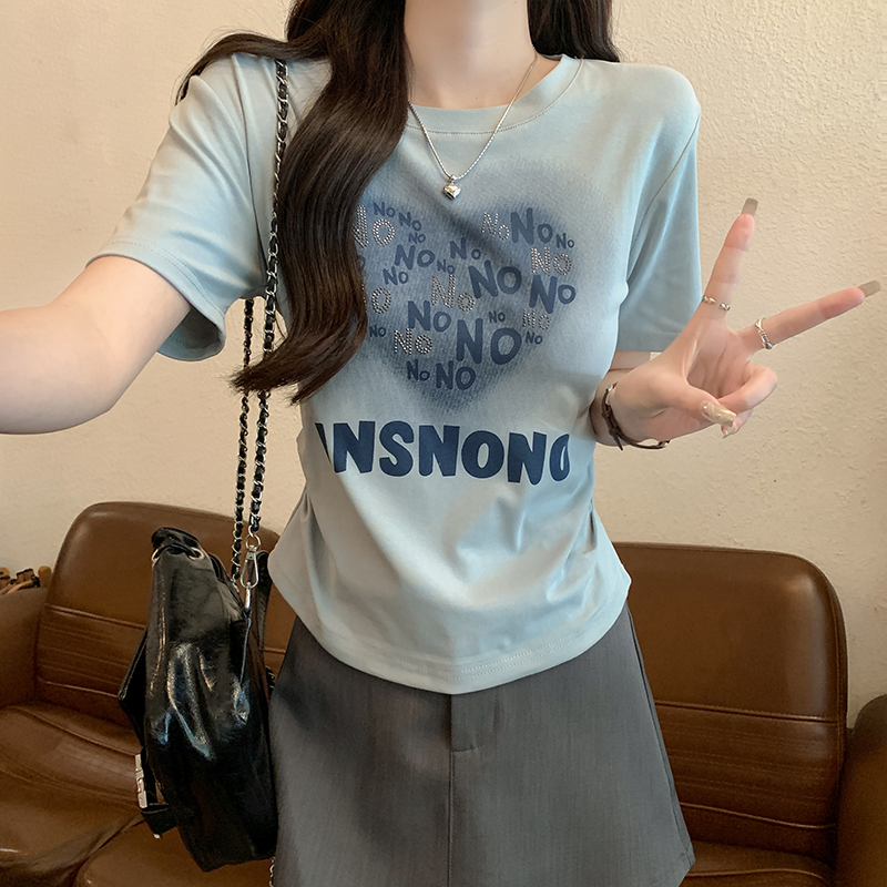 PF16864# 实拍短袖t恤夏2024潮刺绣正肩修身短款圆领上衣女装