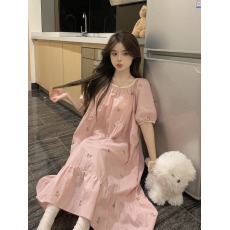 批发实拍韩版纯棉碎花甜美少女宽松<b class='q'>夏</b>季短袖睡衣连衣裙可外穿带胸垫