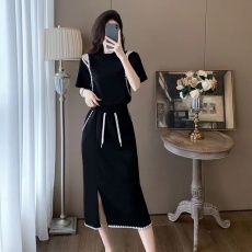 批发设计感运动风套装裙子女夏新款圆领短袖<b class='q'>t</b><b class='q'>恤</b>开叉包臀半身裙两件套