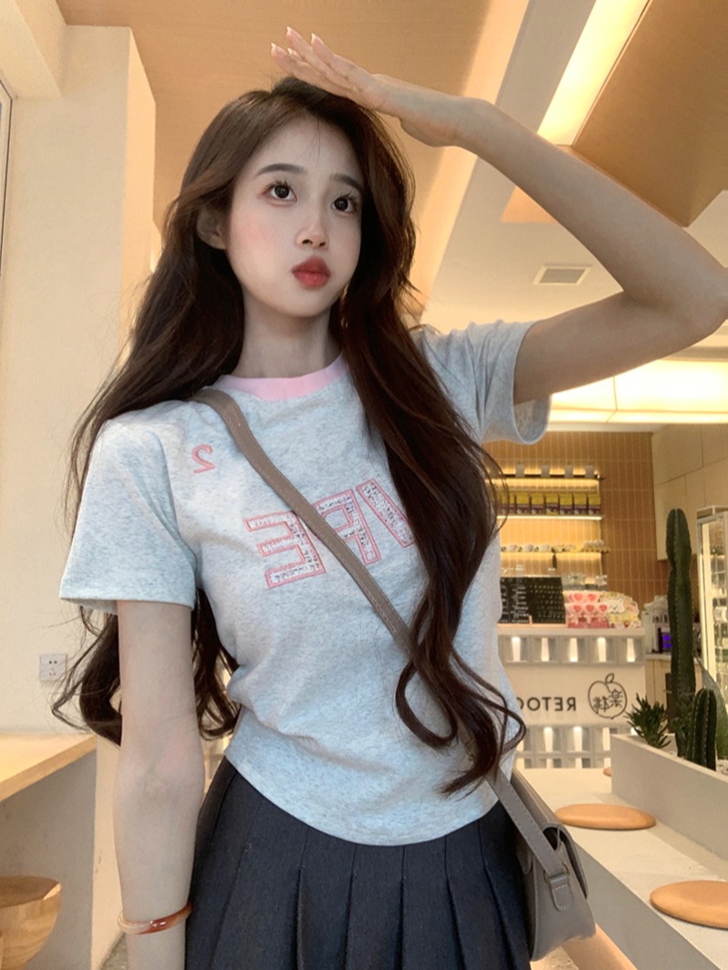 PF17076#短袖t恤夏2024潮正肩修身短款刺绣圆领上衣女装女裝貨源服裝批發