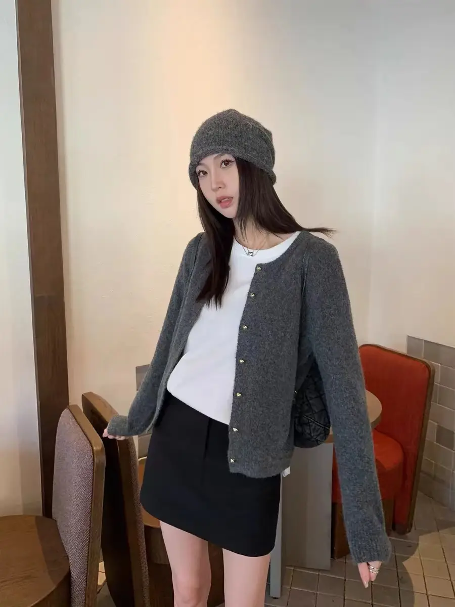 한국인기 러블리 버튼 가디건 니트 상세 이미지 4