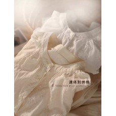 批发新款法式刺绣棉文艺百搭休闲复古提花刺绣圆领灯笼袖衬衫宽松