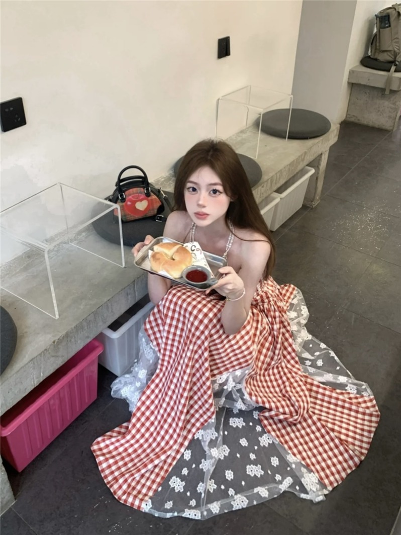 남쪽 법도 가짜 빨간색과 흰색 그리드 철자 레이스 무거운 작업 달콤함 디자인 센스 드레스
