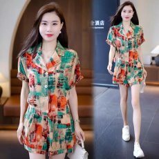 批发洋气质减龄高级感时尚套装女夏装爆款<b class='q'>雪纺</b>衬衫穿搭宽松短裤<b class='q'>两件套</b>