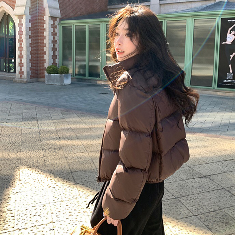 켄 콩 바람 쇼트 스타일 새로운 세 국방 아래 면화 의류 여성 루즈핏 두꺼운 스탠드 칼라 작은 키 패딩 재킷 ins 면 옷