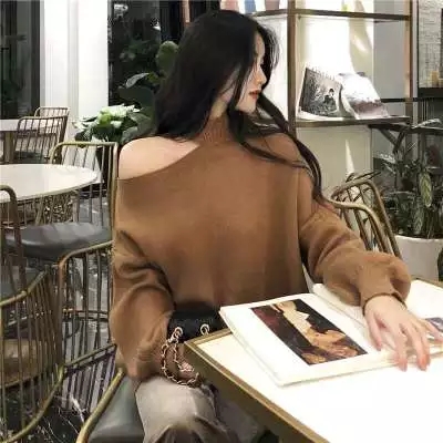 2026 이른 봄 디자인 센스 오프숄더 터틀넥 스웨터 기본 셔츠 외국 가스 루즈핏 외출용 니트 스웨터 맨위