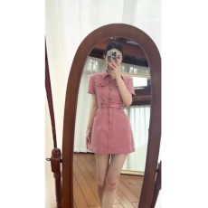 批发韩系高级感气质粉色连衣裙装夏季新款牛仔短裙小个子裙子