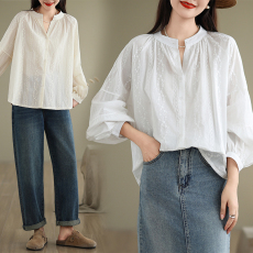 批发实拍新款文艺复古提花圆领刺绣花概念纯色灯笼袖百搭显瘦衬衫