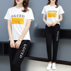 批发库存足2026直供呢运动<b class='q'>套装</b>女学生宽松运动服短袖九分裤两件套