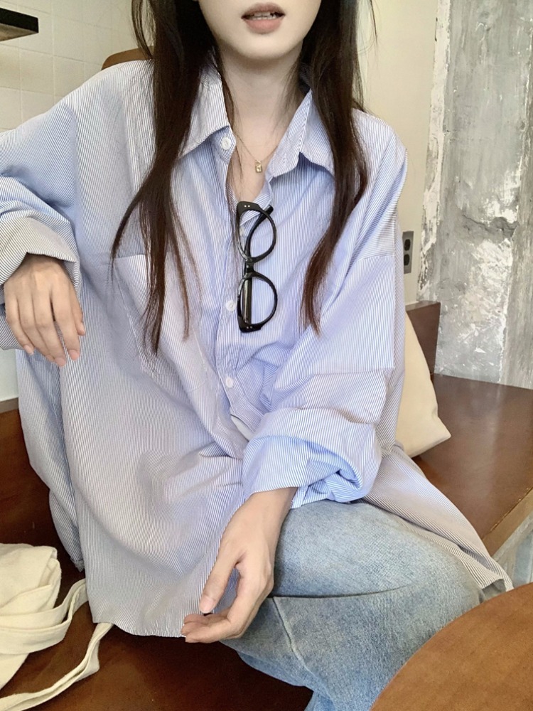 실사 와 성별 디자인 센스 스트라이프 POLO 칼라 셔츠 재킷 루즈핏 캐주얼 중간 길이 셔츠 맨위