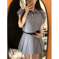 批发韩系纯欲风条纹衬衫连衣裙短裙夏季高级感气质收腰显瘦百褶裙腰带