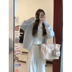 批发绵羊绒开衫毛衣外套秋季新款设计感慵懒<b class='q'>宽松</b>百搭<b class='q'>针织衫</b>软糯上衣
