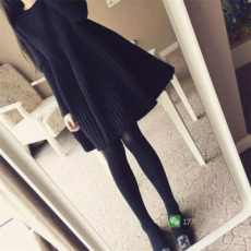 批发<b class='q'>韩国</b>秋冬季中长款针织毛衣女娃娃套头百褶蓬蓬a字连衣裙