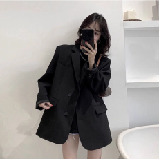 批发高级感黑色西装<b class='q'>外套</b>女2024年春秋新款<b class='q'>韩版</b>宽松小个子垫肩西服上衣