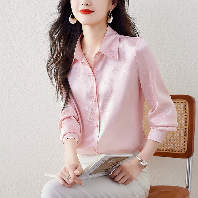 실사 2026 새로운 POLO 칼라 얇은 스타일 여성 셔츠 루즈핏 자카드 품격 국풍 레트로 셔츠 오픈 가디건