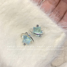 批发S925银针小清新超仙气质星星耳钉轻奢小众高级感渐变色五角星耳