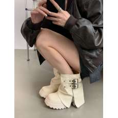 批发英伦风马丁靴女2024年新款炸街裤管靴厚底增高圆头小个子显高短靴