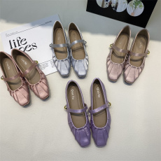 批发复古玛丽珍单鞋仙女鞋子2024年新款<b class='q'>秋</b>季时尚配裙温柔方头浅口女鞋