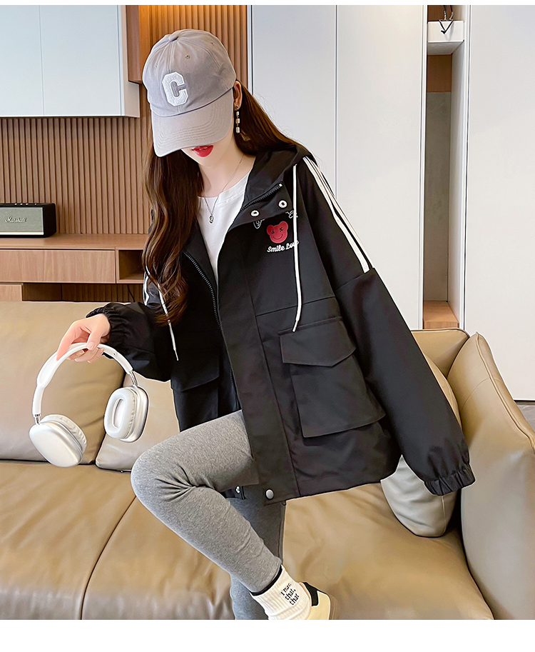 初中生秋装外套小个子短款风衣新款秋季高中学生少女13衣服15岁