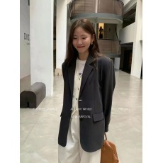 批发2025秋冬高级设计感西装外套女韩系极简气质宽松小西服
