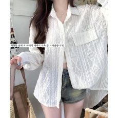 批发韩版春<b class='q'>镂空</b>蕾丝oversize宽松衬<b class='q'>衫</b>原宿风百搭休闲设计感衬衣外套女