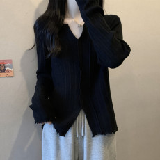 批发实拍胖mm<b class='q'>秋装</b><b class='q'>大码</b><b class='q'>女装</b>木耳边显瘦针织衫纯色百搭韩版套头减龄上衣