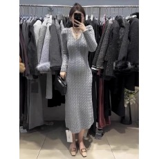 批发<b class='q'>韩国</b>早春复古港风麻花纹v领包臀裙内搭显瘦时尚OL毛衣针织连衣裙