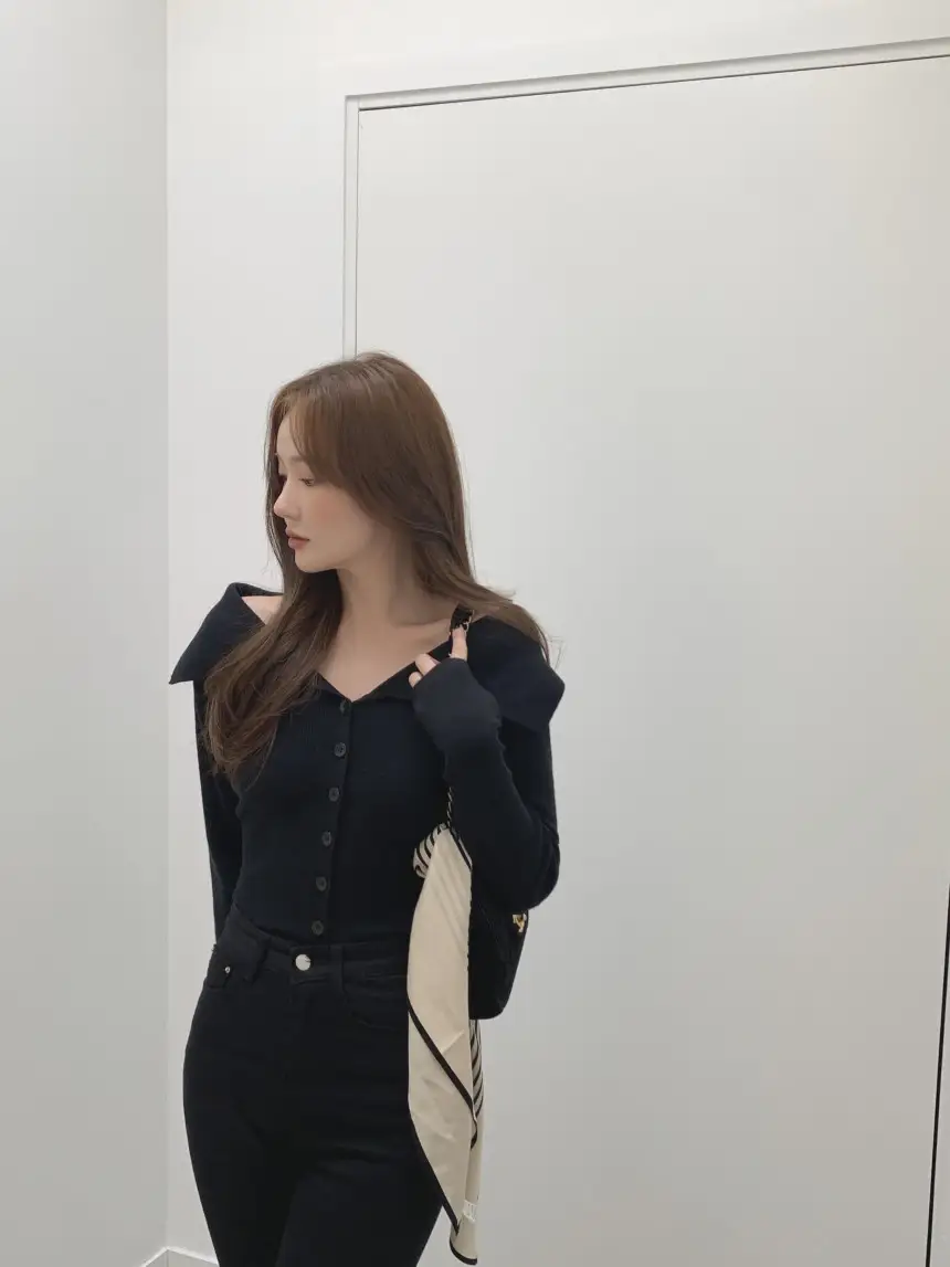 여성용 프리미엄 니트 셔츠 상세 이미지 4