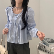 批发有货 韩国ins秋季新款气质学生飘带单排扣提花<b class='q'>衬衣</b>女长袖<b class='q'>衬衫</b>