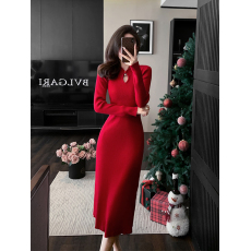 批发2026秋冬季新中式改良旗袍针织<b class='q'>连衣裙</b><b class='q'>修身</b>红色新年过膝长裙子