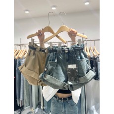 批发韩国东大门2026夏季新款百搭卷边<b class='q'>牛仔</b><b class='q'>短裤</b><b class='q'>高腰</b>显瘦a字阔腿热裤女