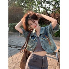 批发实拍设计感<b class='q'>牛仔</b>外套女宽松百搭短袖小衫通勤减龄显瘦夏洋气上衣