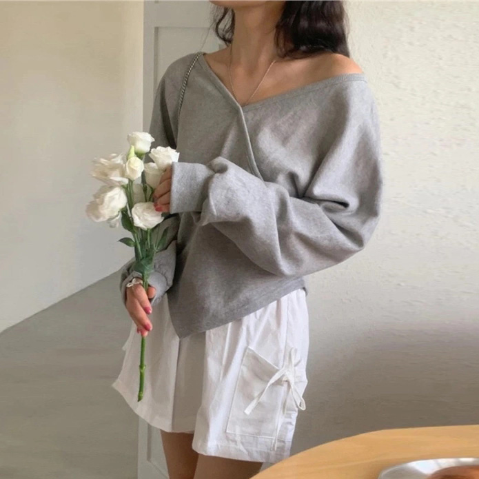 尺寸已更新 韩国东大门女气质设计感露肩不规则休闲纯色卫衣