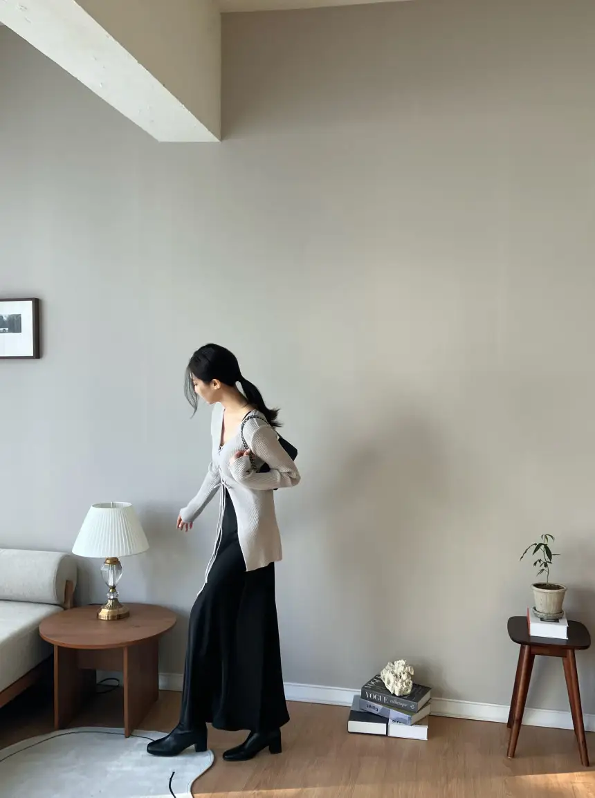 차크 블라우스 니트 셔츠 여성 중장미 상세 이미지 18