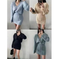 批发韩国东大门气质V领麻花针织毛衣松紧腰显瘦包臀半身裙两件套