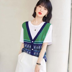 批发实拍2026夏新款<b class='q'>短袖</b>针织衫女假两件复古V领提花<b class='q'>T</b><b class='q'>恤</b>冰丝上衣