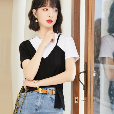 批发实拍◆2026年夏装新款拼黑色假两件正肩<b class='q'>T</b><b class='q'>恤</b>设计感不规则上衣